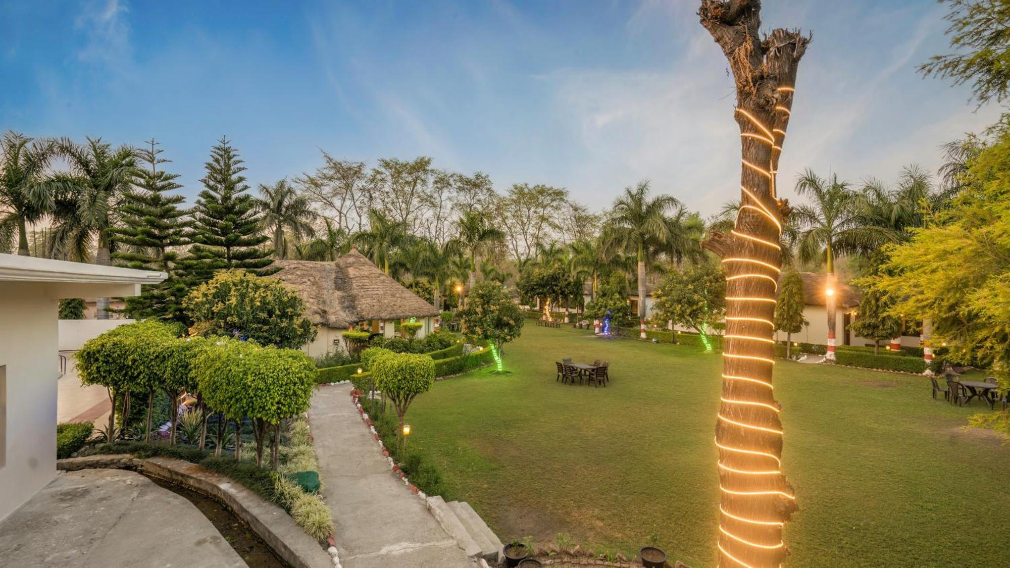 Corbett Fun Resort Ramnagar  Exterior photo